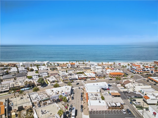 Detail Gallery Image 3 of 17 For 408 Avnue G Ave #30,  Redondo Beach,  CA 90227 - 3 Beds | 2/1 Baths