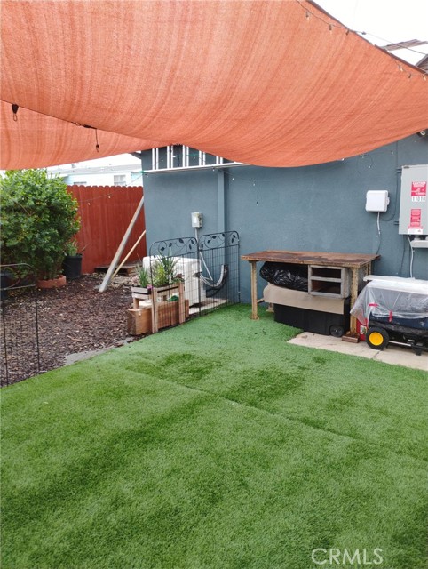 Image 46 of 42 For 11012 Marklein