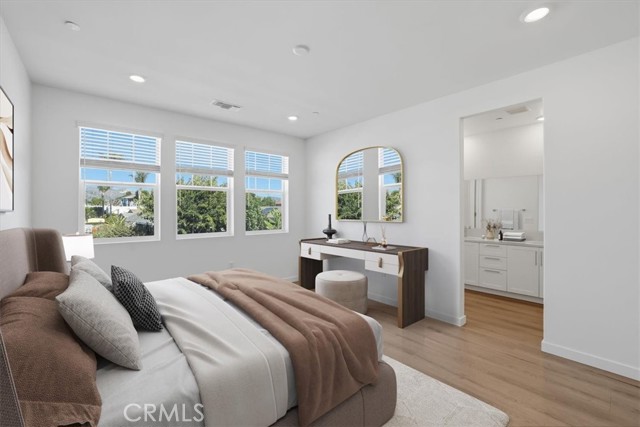 Detail Gallery Image 14 of 33 For 2378 Channel Drive #103,  Ventura,  CA 93003 - 3 Beds | 2/1 Baths