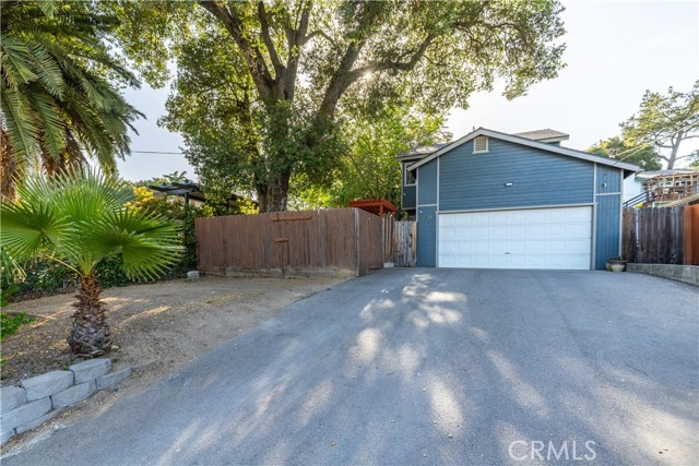 Detail Gallery Image 2 of 34 For 4524 Mananita Ave, Atascadero,  CA 93422 - 4 Beds | 2/1 Baths