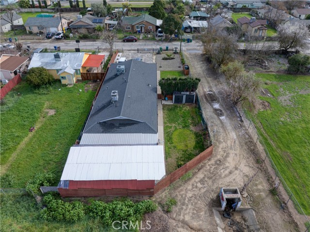 Image 33 of 34 For 7139 Center  