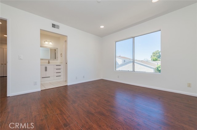 Detail Gallery Image 14 of 22 For 62 Echo Run, Irvine,  CA 92614 - 3 Beds | 2 Baths