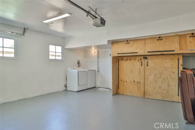 Detail Gallery Image 36 of 41 For 3411 W Chandler Bld, Burbank,  CA 91505 - 3 Beds | 1/1 Baths