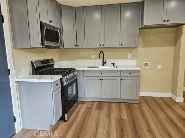 Detail Gallery Image 15 of 41 For 940 N Sierra Way, San Bernardino,  CA 92410 - – Beds | – Baths