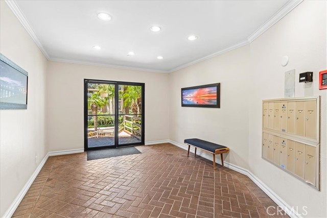 Detail Gallery Image 32 of 41 For 512 Esplanade #103,  Redondo Beach,  CA 90277 - 2 Beds | 2 Baths