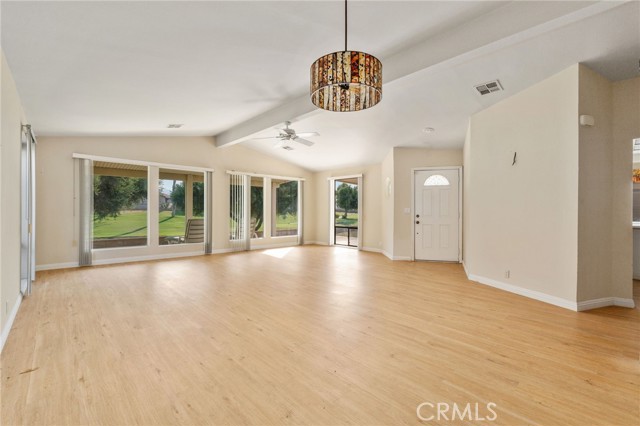 Detail Gallery Image 5 of 29 For 34774 Stage Dr, Thousand Palms,  CA 92276 - 2 Beds | 2 Baths