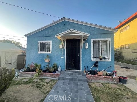 MLS# DW23048871