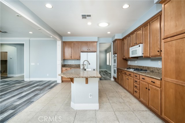 Detail Gallery Image 21 of 43 For 38548 Falkirk Dr, Murrieta,  CA 92563 - 3 Beds | 2 Baths