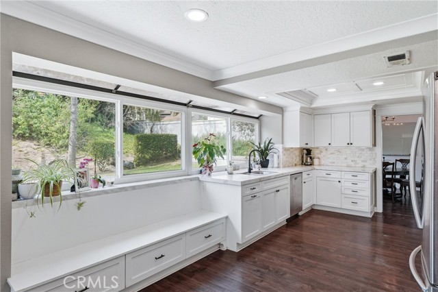 Detail Gallery Image 15 of 43 For 282 N Willow Springs, Orange,  CA 92869 - 4 Beds | 3 Baths