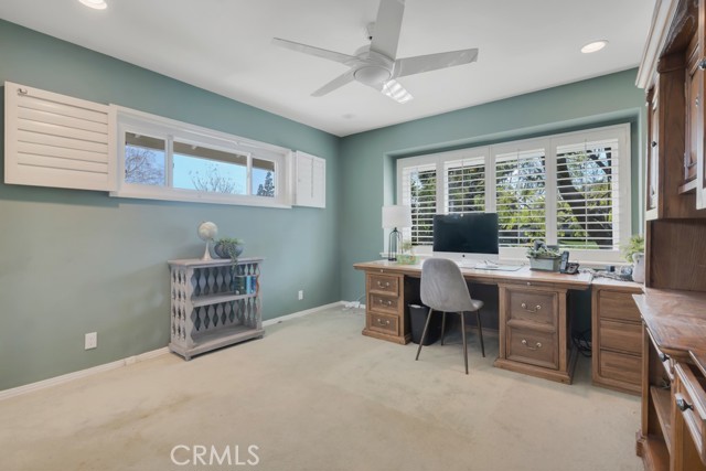 Detail Gallery Image 31 of 57 For 10132 Hadley, Northridge,  CA 91324 - 4 Beds | 3 Baths