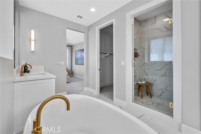 236 Collino, Irvine CA: https://media.crmls.org/medias/efd6af0d-fa14-412b-b356-ae662d65717c.jpg