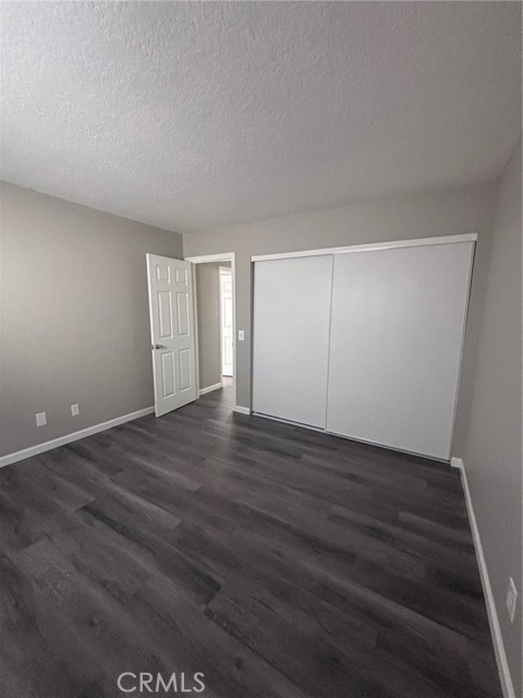 Image 14 of 17 For 607 Limited Avenue 6