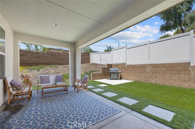 Detail Gallery Image 32 of 54 For 18171 Hedgerow Way, Saugus,  CA 91350 - 4 Beds | 2/1 Baths