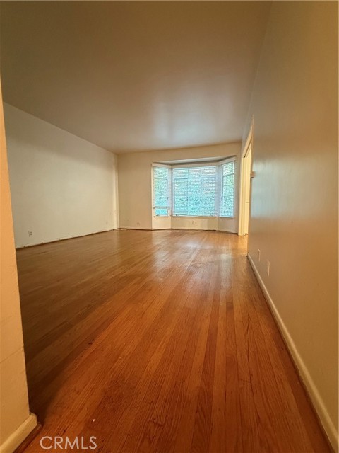 Detail Gallery Image 4 of 15 For 50 Elm #11,  Long Beach,  CA 90802 - 1 Beds | 1 Baths