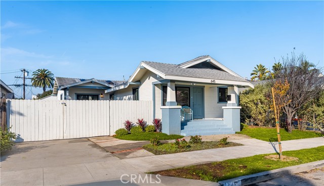 Image 2 for 645 Mira Mar Ave, Long Beach, CA 90814