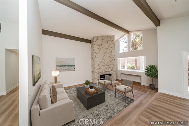 Detail Gallery Image 7 of 46 For 10524 58th St, Jurupa Valley,  CA 91752 - 5 Beds | 3/1 Baths