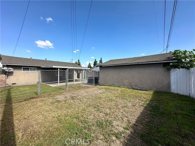 Detail Gallery Image 27 of 27 For 11622 Massinger St, Lakewood,  CA 90715 - 3 Beds | 1 Baths