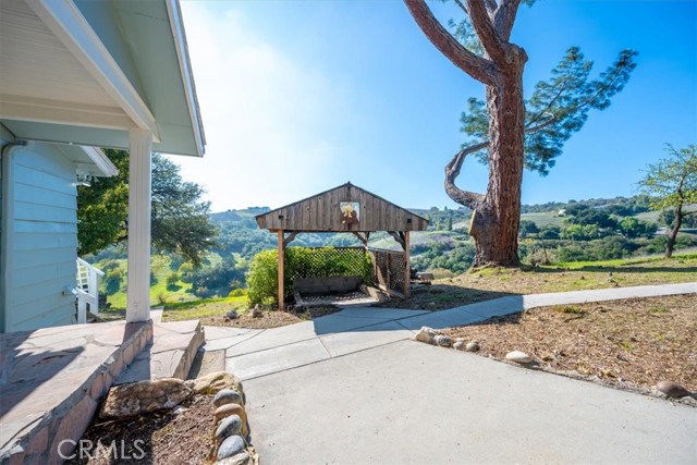 Detail Gallery Image 43 of 64 For 549 Derby, Paso Robles,  CA 93446 - 5 Beds | 3/2 Baths