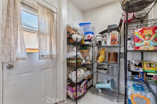 13273 Sunburst Street, Pacoima CA: https://media.crmls.org/medias/efd938df-7cd8-4160-984f-158860c083a7.jpg