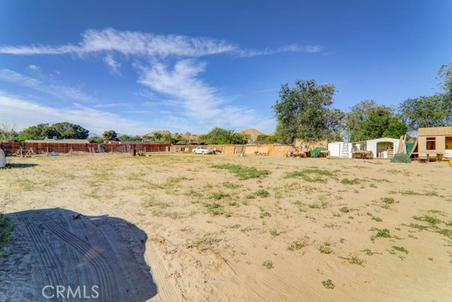 Detail Gallery Image 15 of 28 For 17152 Schollview Ave, Palmdale,  CA 93591 - 4 Beds | 2 Baths
