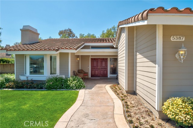 Detail Gallery Image 3 of 69 For 5387 via Ramon Rd, Yorba Linda,  CA 92887 - 3 Beds | 2 Baths