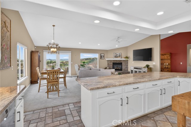 Detail Gallery Image 12 of 72 For 193 Blossom Ct, Paso Robles,  CA 93446 - 3 Beds | 2 Baths