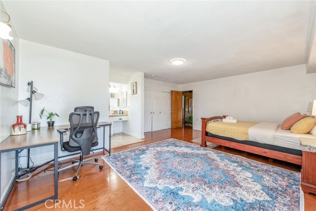 Image 19 of 31 For 1345 Jellick