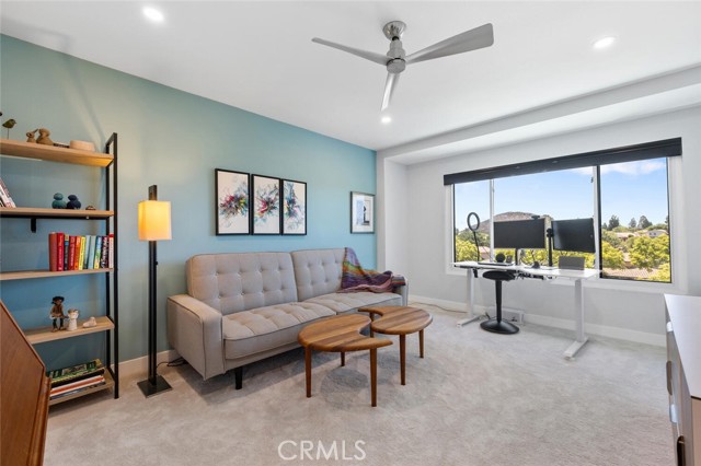 1579 Via Parque, Thousand Oaks CA: https://media.crmls.org/medias/efda34bf-32fc-4e9b-bd73-5e15e8a8caba.jpg