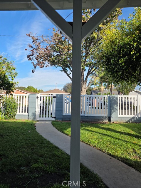 Detail Gallery Image 8 of 27 For 1314 S Shelton, Santa Ana,  CA 92707 - 2 Beds | 1 Baths