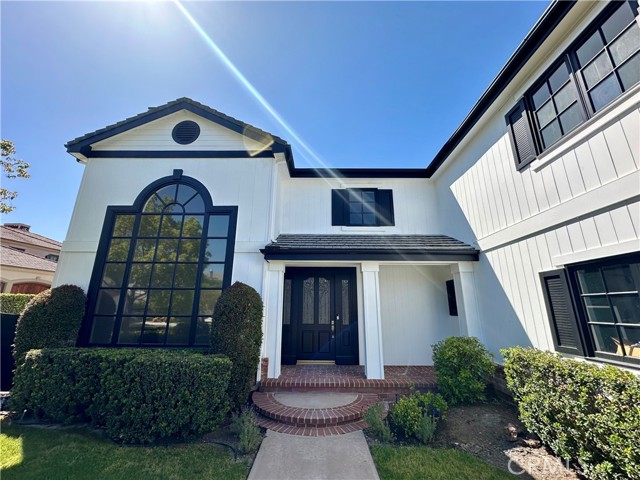 20 Meadow Wood Drive, Coto de Caza CA: https://media.crmls.org/medias/efdd1cfb-4e49-4783-9fef-d256b710b4fc.jpg