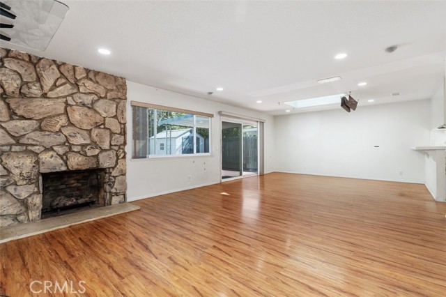 Detail Gallery Image 4 of 27 For 940 Cheyenne, Costa Mesa,  CA 92626 - 5 Beds | 2 Baths