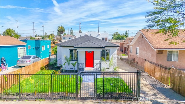 Detail Gallery Image 8 of 56 For 8932 Orchard, Los Angeles,  CA 90044 - – Beds | – Baths