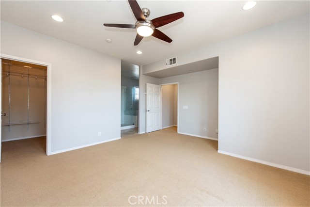47 silverado, Irvine CA: https://media.crmls.org/medias/efdec6bf-c097-4f49-82f9-f83e65ae79d2.jpg