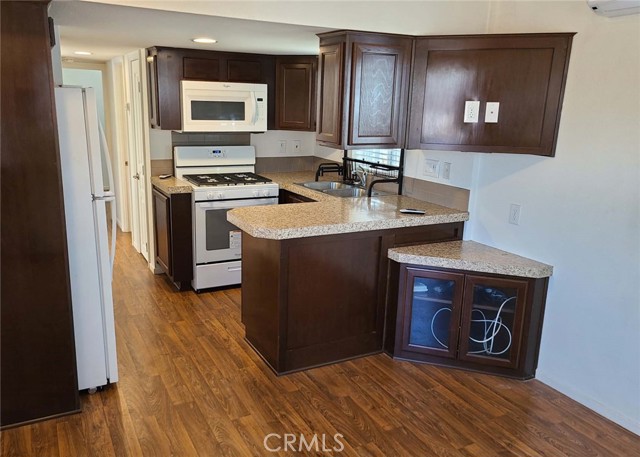 Detail Gallery Image 14 of 16 For 8086 Mission Blvd., #10,  Jurupa Valley,  CA 92509 - 1 Beds | 1 Baths