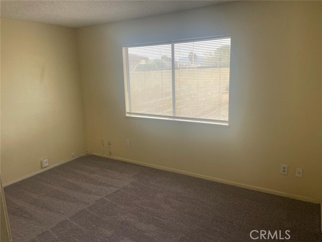 Detail Gallery Image 17 of 18 For 2900 Avenue R7, Palmdale,  CA 93550 - 4 Beds | 2 Baths