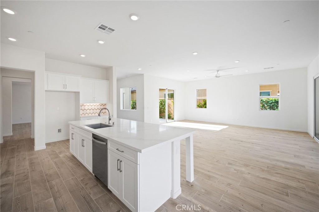 MLS #CV25238640 image #20