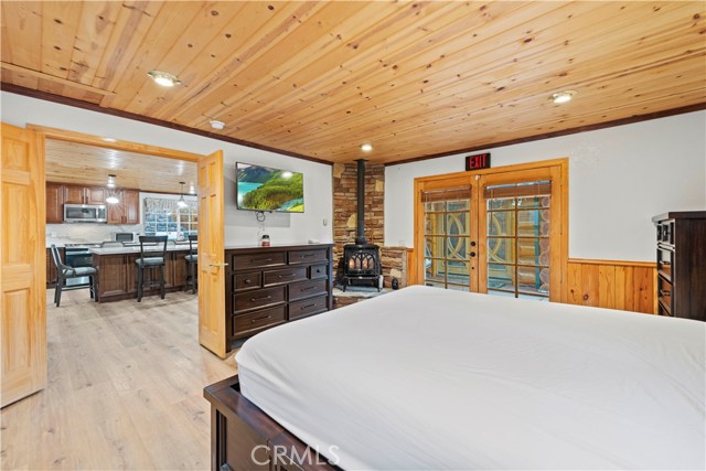 Detail Gallery Image 35 of 75 For 39900 Forest Road, Big Bear Lake,  CA 92315 - 3 Beds | 2 Baths