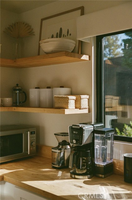 Detail Gallery Image 11 of 59 For 481 Heliotrope Dr, Lake Arrowhead,  CA 92352 - 3 Beds | 2/1 Baths