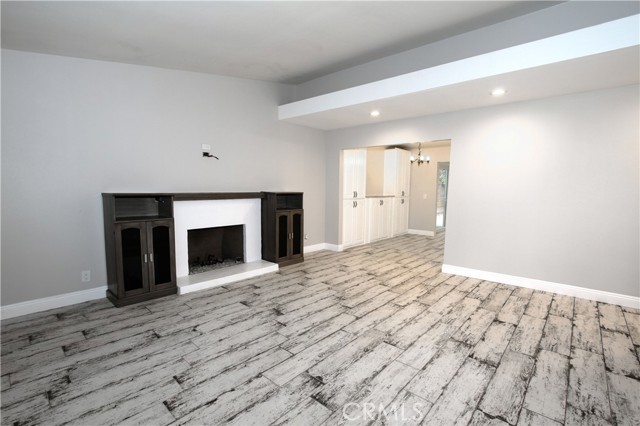 Detail Gallery Image 6 of 21 For 16516 E Bellbrook St, Covina,  CA 91722 - 3 Beds | 2 Baths