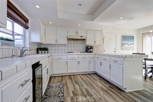 2218 Bataan Road, Redondo Beach, California 90278, 3 Bedrooms Bedrooms, ,2 BathroomsBathrooms,Residential,Sold,Bataan,SB22083182