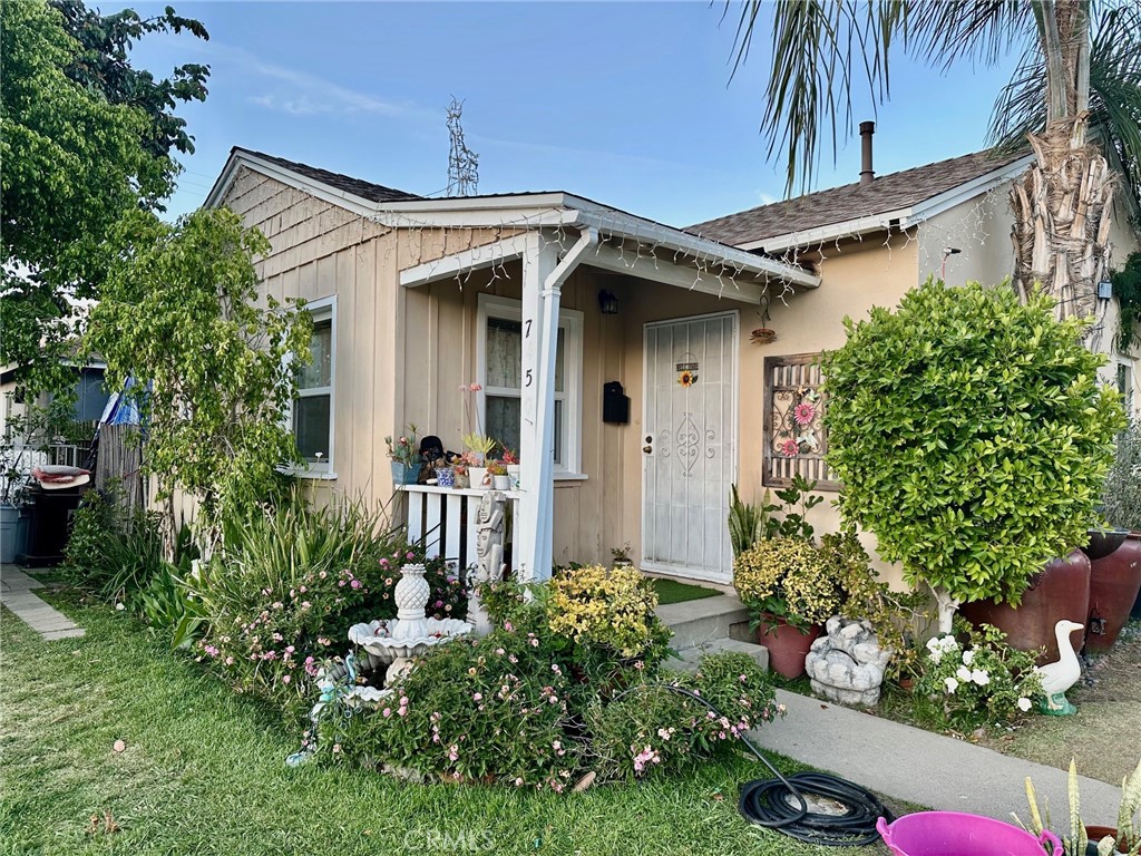 7450 Woodley Avenue