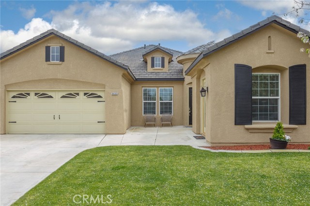 Detail Gallery Image 1 of 40 For 9405 via Lugano, Bakersfield,  CA 93312 - 4 Beds | 3/1 Baths