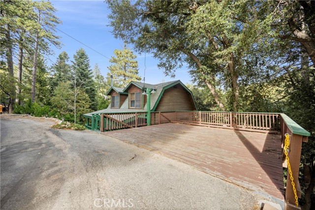 Detail Gallery Image 4 of 37 For 379 Dorn Dr, Crestline,  CA 92325 - 3 Beds | 2 Baths