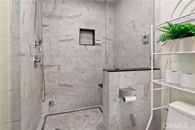 Efe1e8cb D25f 4257 8504 2451ef2cdc54