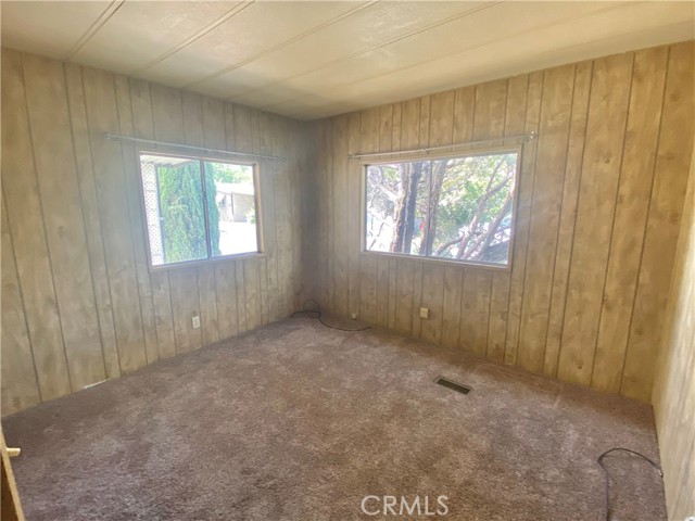 Image 16 of 17 For 400 Sulphur Bank Drive 31