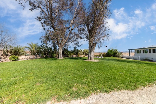 Detail Gallery Image 27 of 31 For 1499 Old Mountain Ave #14,  San Jacinto,  CA 92583 - 2 Beds | 2 Baths