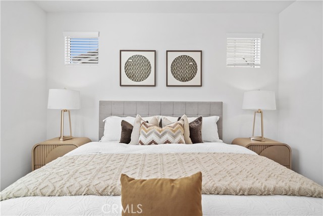 4253 S Heather Privado, Ontario CA: https://media.crmls.org/medias/efe4b704-1394-4aca-bb69-86040d617fc2.jpg