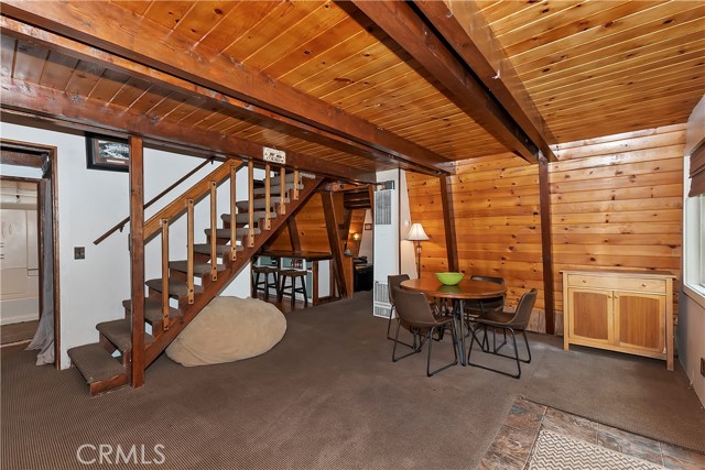 Detail Gallery Image 10 of 46 For 317 W Aeroplane Bld, Big Bear City,  CA 92314 - 4 Beds | 2 Baths