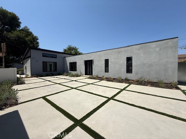 19525 Cantara Street, Reseda Ranch CA: https://media.crmls.org/medias/efe51ca7-5526-48b3-8b25-1f899654d023.jpg