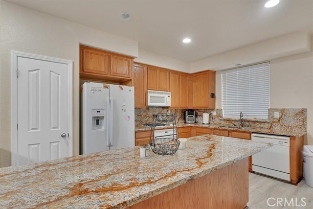 Detail Gallery Image 13 of 26 For 3545 Libby Ln, Yuba City,  CA 95993 - 3 Beds | 2 Baths